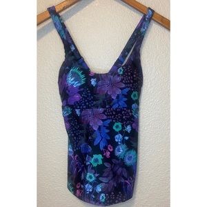 Title Nine Floral Tank Top Size Small